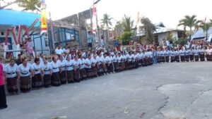 Kegiatan Festival Budaya adalah Pagelaran dan Pelestarian Budaya Leluhur dilakukan oleh Desa Alusi Krawain